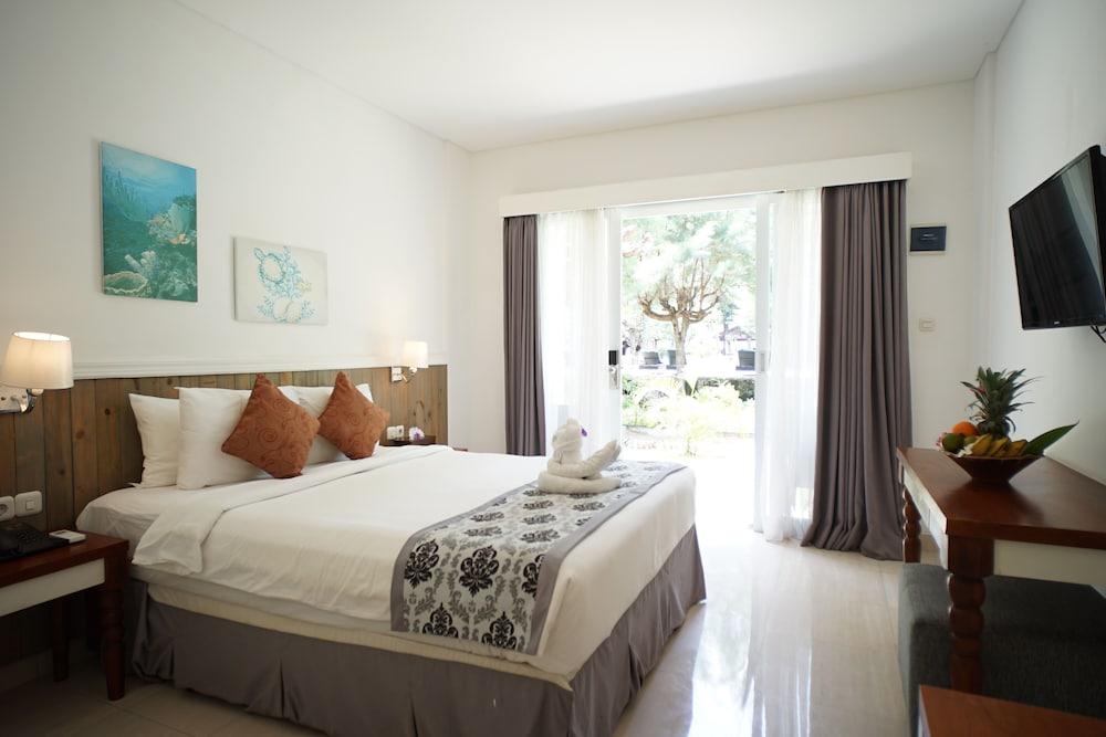 Royal Regantris Villa Karang Gili Air Exterior photo