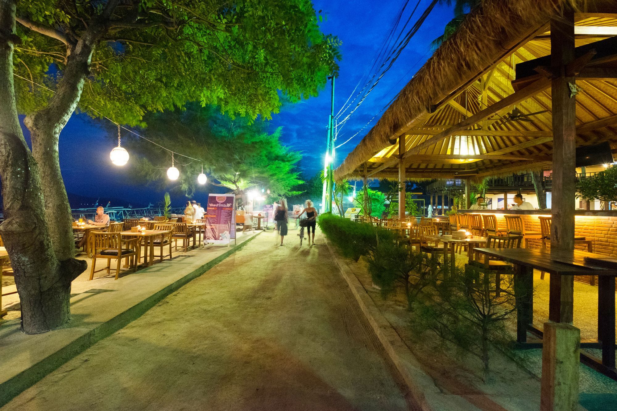 Royal Regantris Villa Karang Gili Air Exterior photo